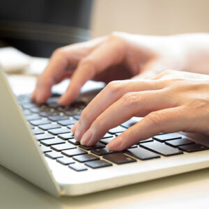 Online Typing Jobs – Best Options, Advantages, and More